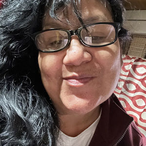 Meet your Posher, Manuela